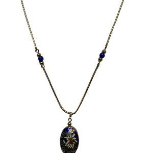 Vintage Avon Gold Tone Necklace With Double Sided Floral Pendant (4313)